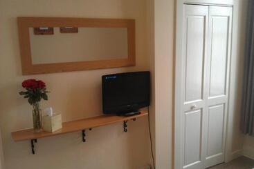 ベッドアンドブレックファースト Crofton Guest House