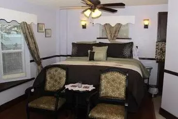 Bed and Breakfast Penny Farthing Inn