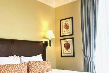 مبيت وإفطار West Cliff Inn, A Four Sisters Inn