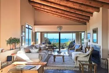 פנסיון The Robberg Beach Lodge Lion Roars Hotels & Lodges