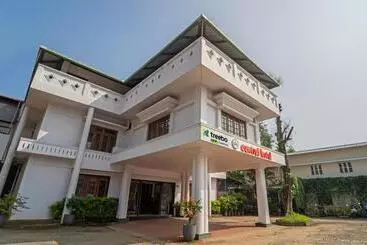 Hotel Treebo Central