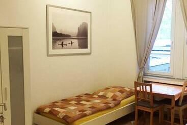 הוסטל Hannover Südstadt   Zimmer Und Apartment