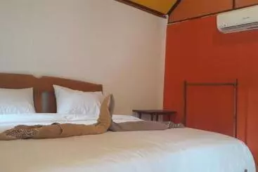 Hostel Long Beach Garden Resort