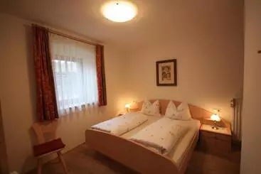 ベッドアンドブレックファースト Haus Schmiedhofer