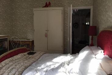 Bed and Breakfast Hurstbourne