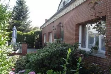 ベッドアンドブレックファースト Teschendorfer Landgasthof