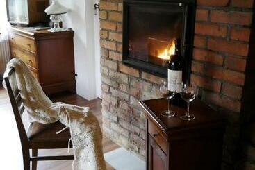 Chata Na Zielonym Wzgórzu