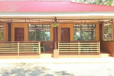 Pansiyon Best Value: Jkems Homes Panglao