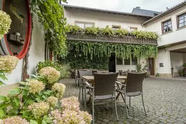 Majatalo Weingut Und Gästehaus Holger Alt