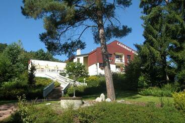 פנסיון Penzion Lázeňský Dům