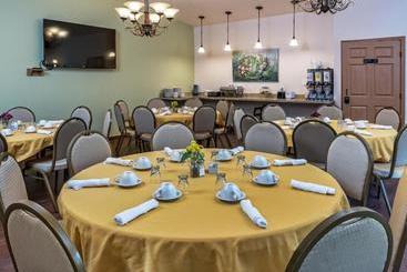 Alaska Garden Gate B&b And Cottages