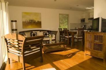 مبيت وإفطار Bed Of Roses