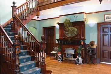 בית מלון כפרי The Grange