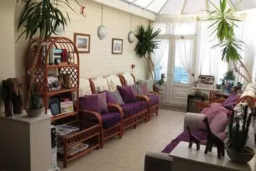 Pensió Toulson Court