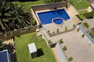 Sandy Cove Apartments