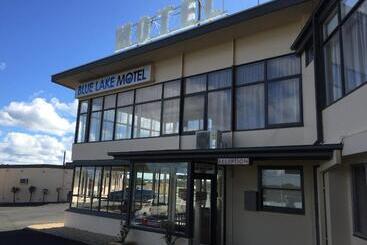 Blue Lake Motel