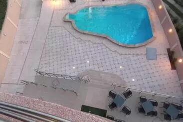 هتل Guesthouse Vila Dnd