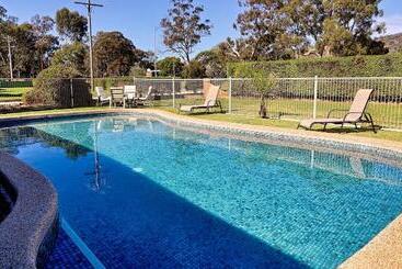 מוטל Euroa Motor Inn