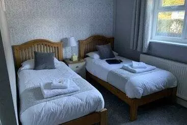 Majatalo Hensleigh House