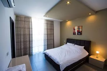 Apartamentos Depiro Point