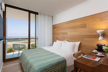 Elma Hotel And Art Complex