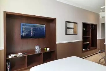 Mirros Hotel Moscow Kremlin