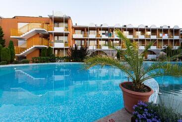 アパートメント Nessebar Beach