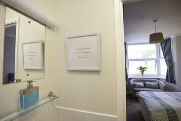 Pensione Mariners Guest House