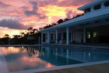 渡假胜地 Busuanga Bay Lodge