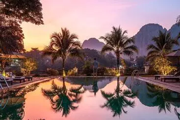 Riverside Boutique Resort, Vang Vieng