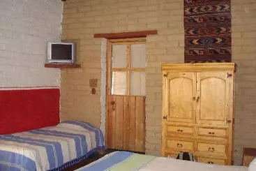 La Villada Inn Hostel