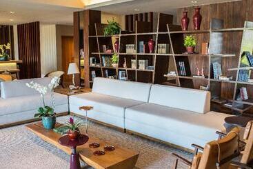 בית מלון כפרי Carmel Cumbuco Resort