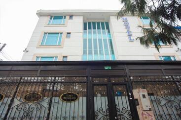 هتل Casa Mahanaim Colferias, Bogotá