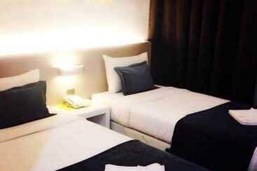 בית מלון כפרי Dwj