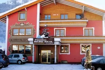 هتل Pension Bergheil