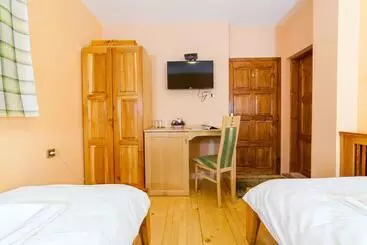 هتل & Resort Gacka