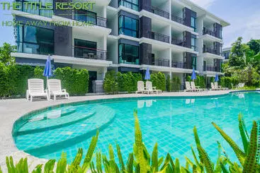 Hotel The Title East Wing By Trips Phuket