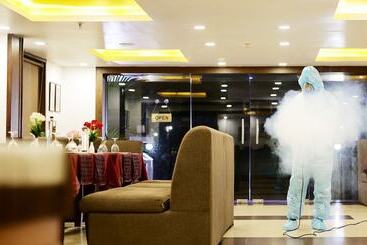 ホテル Afrad International