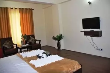 Hotel Zojila Residency