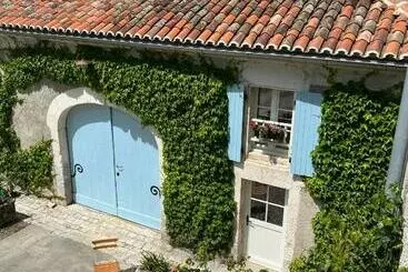 Bed and Breakfast Le Logis De Lasteyrie