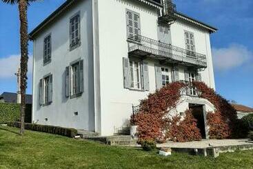 ベッドアンドブレックファースト Maison Laplace