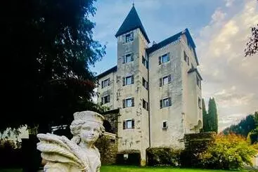 ペンション Schloss Süßenstein