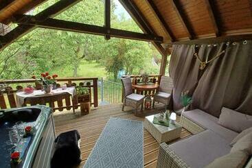 مبيت وإفطار Gite Avec Spa Privé