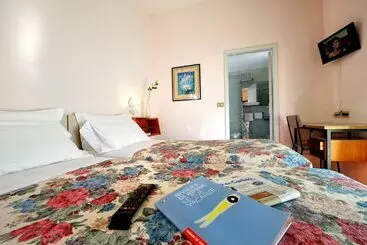 هتل Miramare Et De La Ville