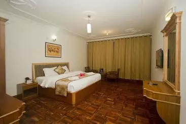 Hotel Oyo Premium Simsa Resort