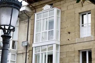 Apartamentos Turísticos Los Zapatos Morados