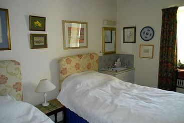 Bed and Breakfast Kirk House