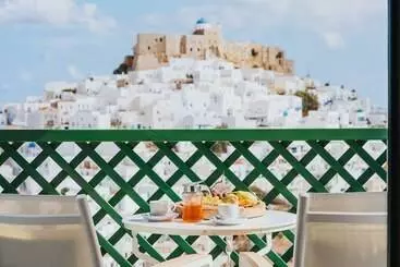 Hotell Andromeda Resort