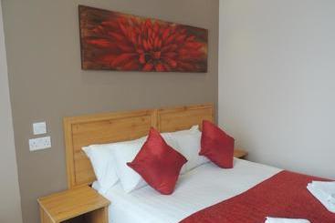 فندق White House