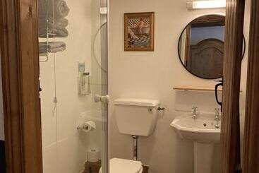 Riverside Bed & Breakfast